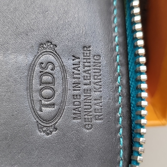 TODS Wallet - Picture 3 of 9